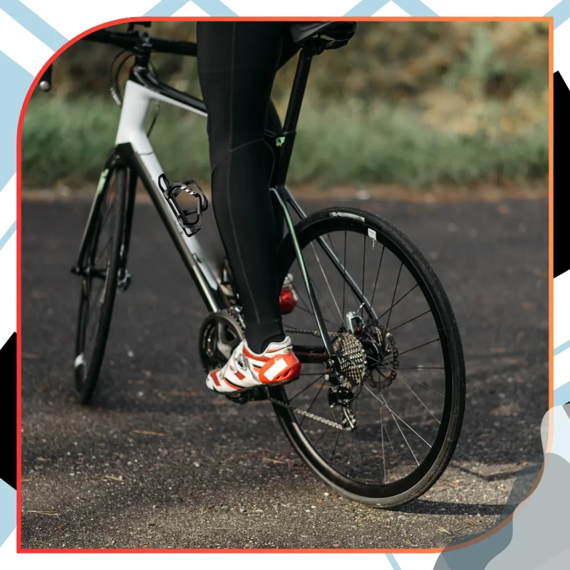 Uchwyt rowerowy na butelkę bidon kubek na rower elastyczny 4.webp