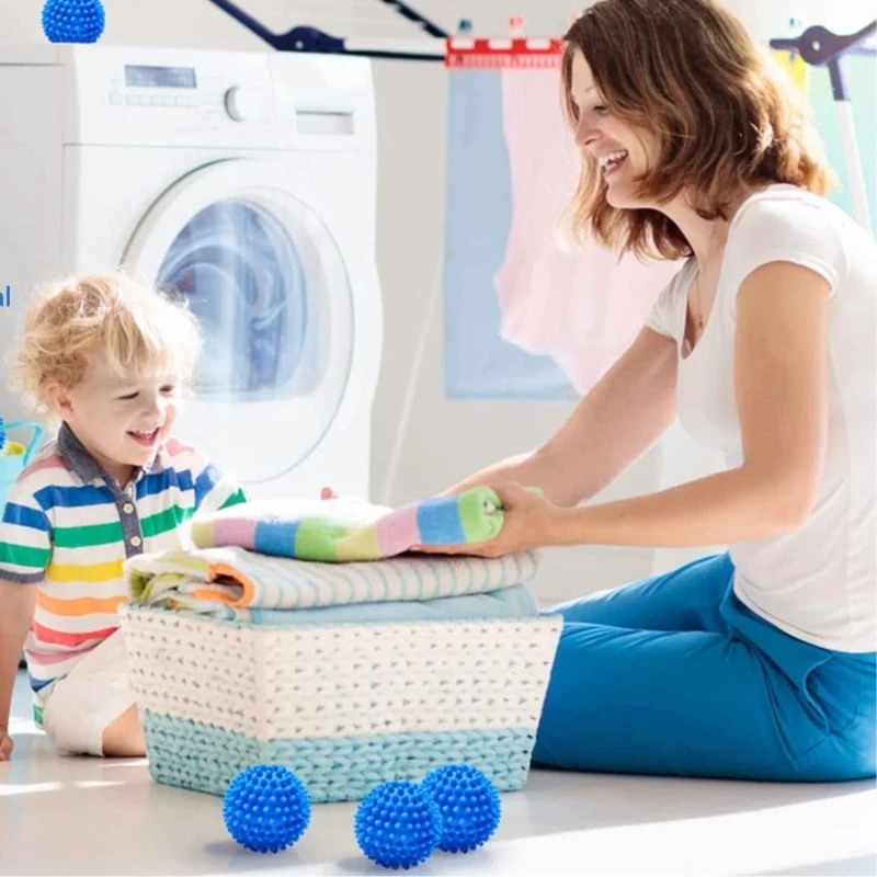 Zestaw 4 szt kul do czyszczenia ubrań do usuwania plam w pralce suszenia 4.webp
