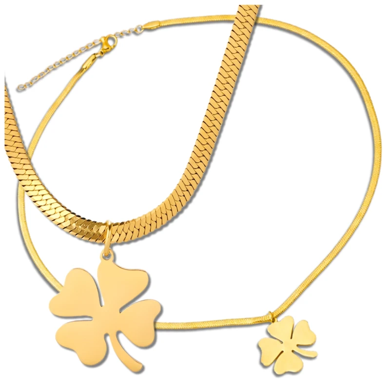 Naszyjnik żmijka złoty elegancki stal chirurgiczna koniczynka 2.webp