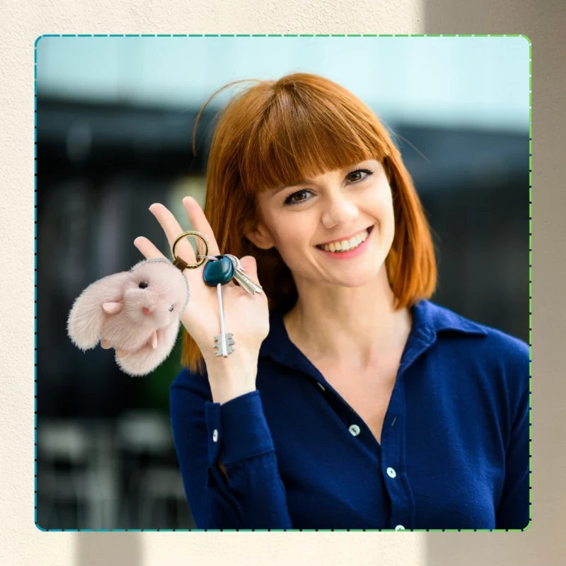 Brelok Królik zawieszka do torebki pompon puszysty króliczek różowy 1.webp