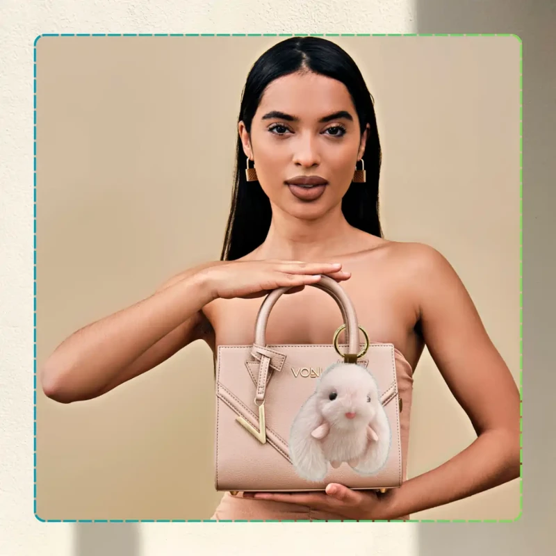 Brelok Królik zawieszka do torebki pompon puszysty króliczek różowy 4.webp