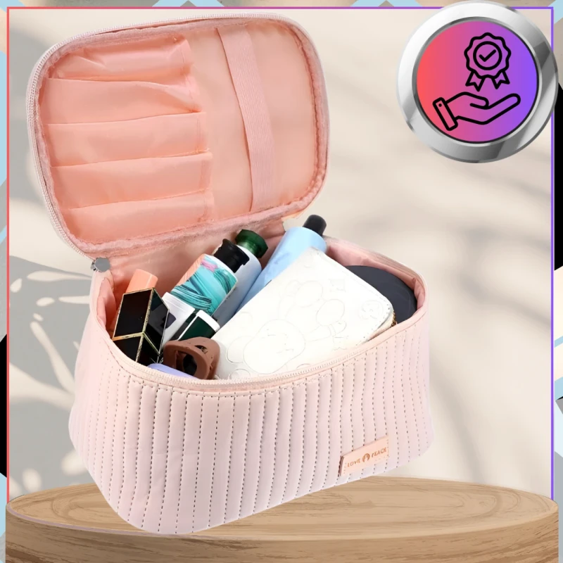 Kosmetyczka kwadratowa różowa elegancka organizer z eko skóry6.webp